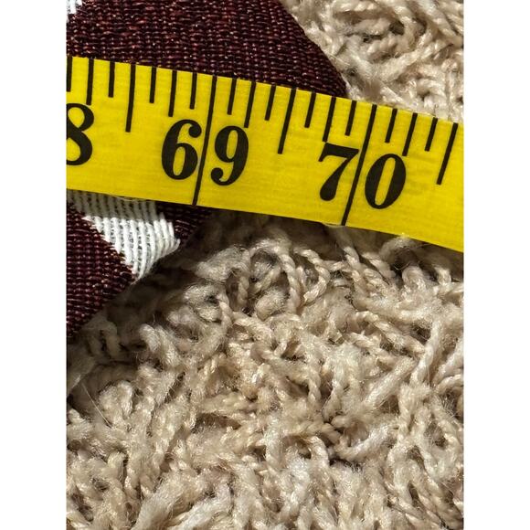 Tapestry Winter Christmas Holiday birds wildlife Cardinal Table Runner 70x13” - Picture 8 of 12